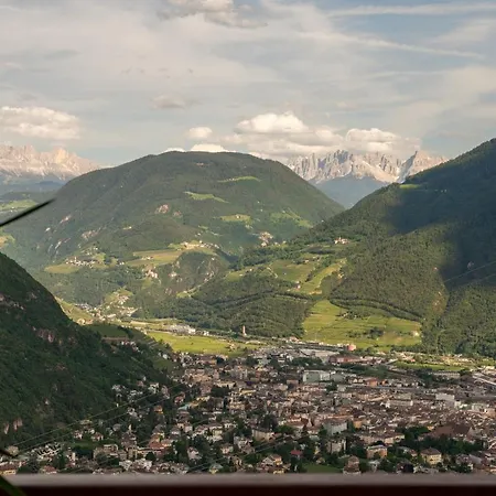 Schusterhof * Bolzano